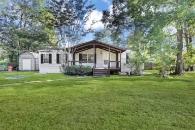 Main picture of 25362 Spruce Ln