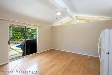 Main picture of 4518 Kilauea Ave