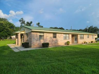Main picture of 9610 Bowman Ave
