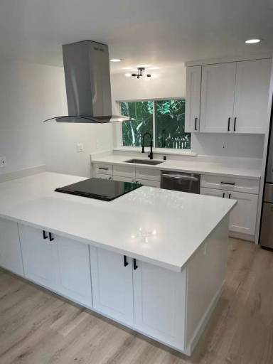 Main picture of 18110 NE 23rd St