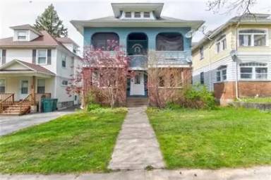 Main picture of 162 Birr Street - 3