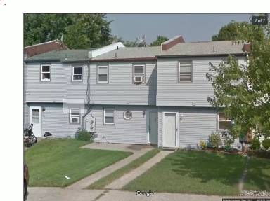 Main picture of 676 Tara Dr