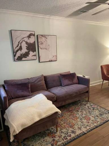 Main picture of 616 E Duffy St