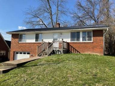 Main picture of 112 Colonial Village Dr