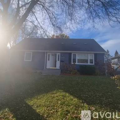 Main picture of 3507 17th Ave NW