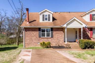 Main picture of 114 Nelson Ct W