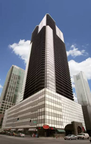 Main picture of 10 E Ontario St Apartments