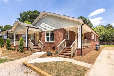 Main picture of 1710 Club Rd