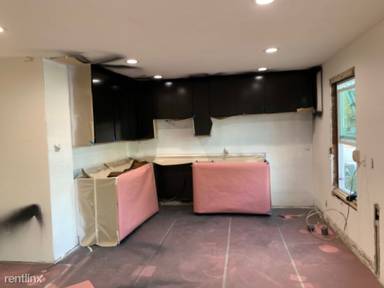 Main picture of 391 E Olive Ave