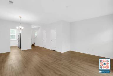 Main picture of 8 Buckhorn St