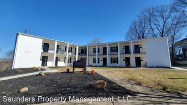 Main picture of 665 N Spring St