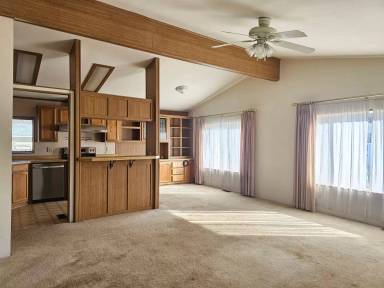 Main picture of 13973 Apple Ln