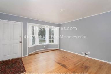Main picture of 2445 NE 122nd Ave