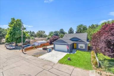 Main picture of 4251 N Christine St