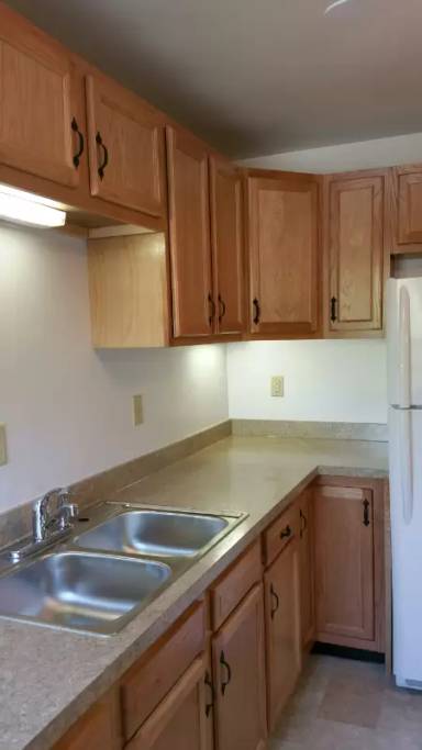 Main picture of 35 W Camden Wyoming Ave