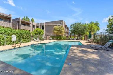 Main picture of Scottsdale Springs Apartments
