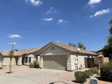 Main picture of 6831 S 33rd Dr