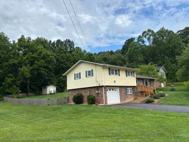 Main picture of 3733 Kimrod Dr
