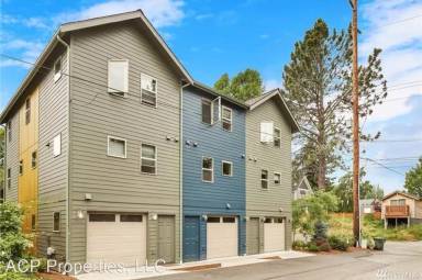Main picture of 1010 York St