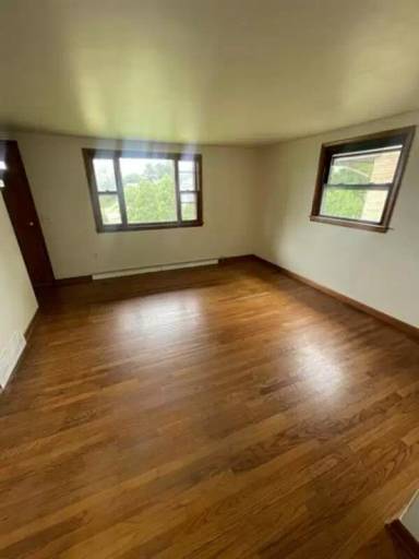 Main picture of 1221-23 2nd St NW