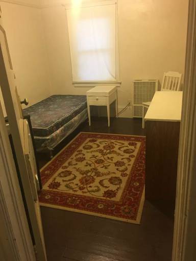 Main picture of 1086 41st St