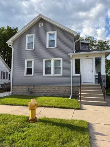 Main picture of 648 W 10th Ave