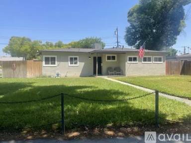 Main picture of 7836 Orchard St