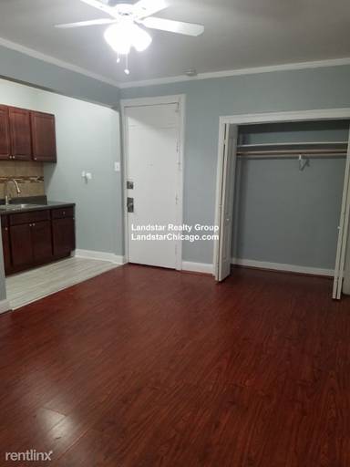 Main picture of 6930,6954,6971,6975 N Greenview Ave Apartments