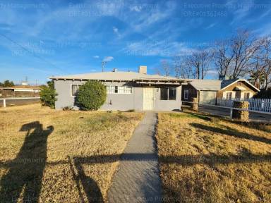 Main picture of 606 Date St