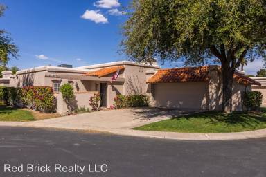 Main picture of 7230 E Arlington Rd