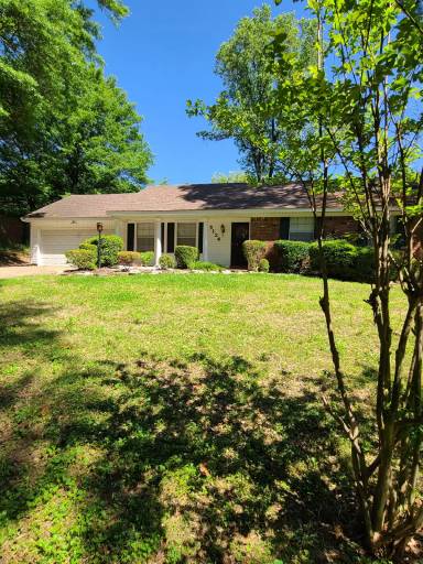 Main picture of 5124 Fernleaf Ave