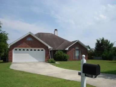 Main picture of 7115 Fiddler Cir