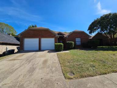 Main picture of 6920 Mountain Cedar Ln