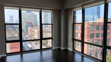 Main picture of 2302 S Michigan St
