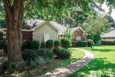 Main picture of 19870 Quail Cir