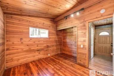 Main picture of 2988 Bonanza St