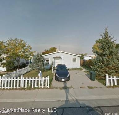 Main picture of 9072 Madeleine St