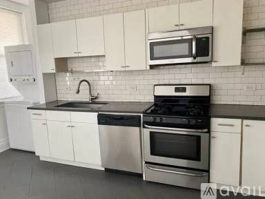 Main picture of 1808 S Ashland Ave