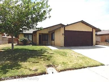 Main picture of 630 E Avenue J9