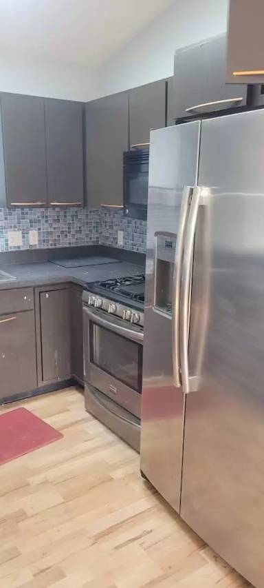 Main picture of 11802 Greenly St