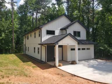 Main picture of 184 Woodland Ln SW