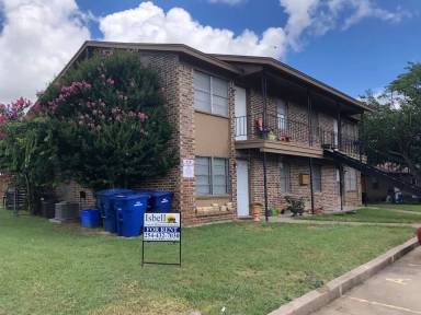 Main picture of 601 Westview Cir
