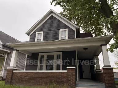 Main picture of 1128 Michigan Ave