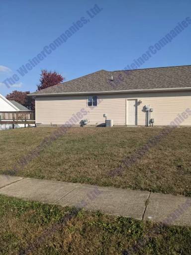 Main picture of 201 Red Bud Dr
