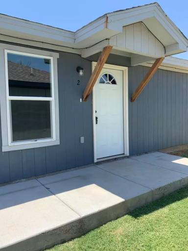 Main picture of 6520 Temple Ave