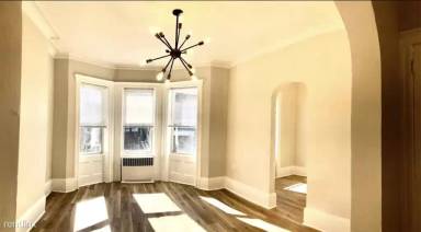 Main picture of 118 35th St