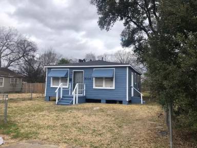 Main picture of 3034 DuPont St