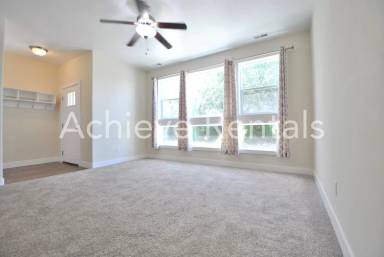 Main picture of 2485 S 1296 W