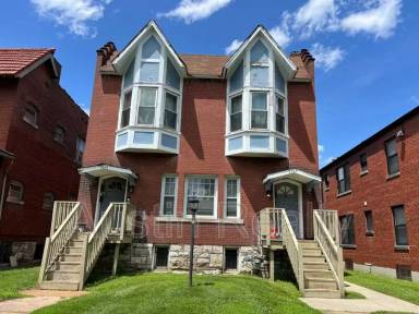 Main picture of 6007 Waterman Blvd