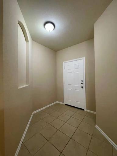 Main picture of 376 Spruce Dr